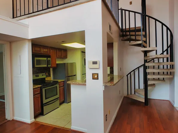 14114 Bowsprit Ln APT 912, Laurel, MD 20707