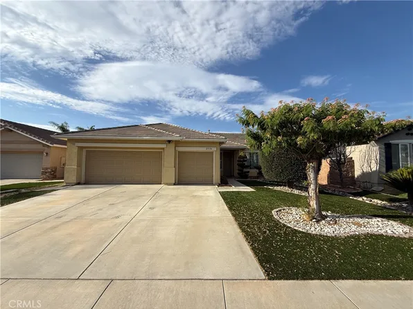 27174 Augusta Ave, Menifee, CA 92584