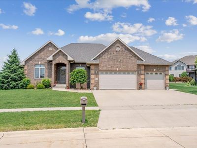 4032 Wynnewood Dr, Cedar Falls, IA, 50613
