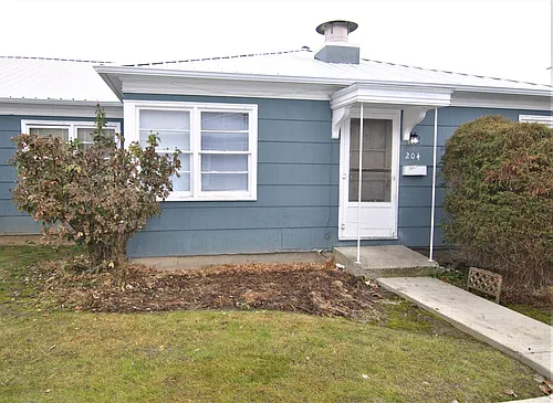 309 Hawthorne St Photo 1