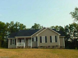 584 Old Castle Rd, Randleman, NC 27317