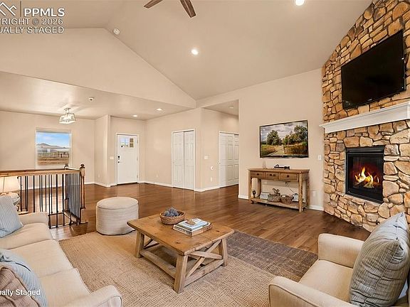5th image of 3575 Hare Haven Ln