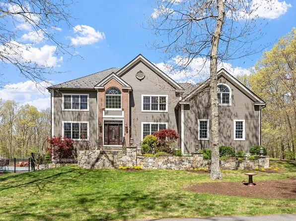 116 Coburn Rd, Berlin, MA 01503