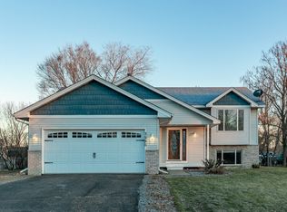 3290 Lake Ridge Dr, Big Lake, MN 55309