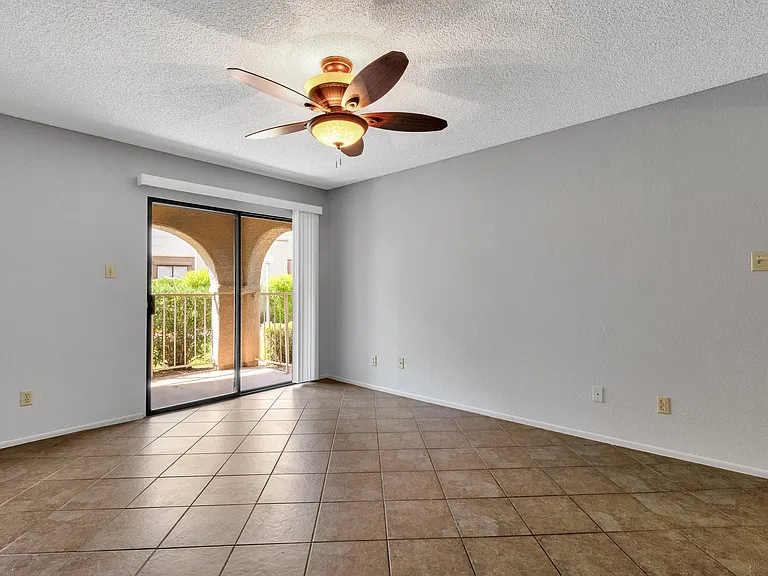 5757 W Eugie Ave #1078 — Photo 7