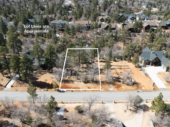 1603 Angels Camp Rd, Big Bear City, CA 92314