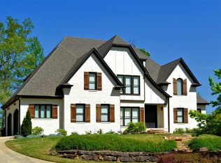 1004 Mountain Trce, Birmingham, AL 35242