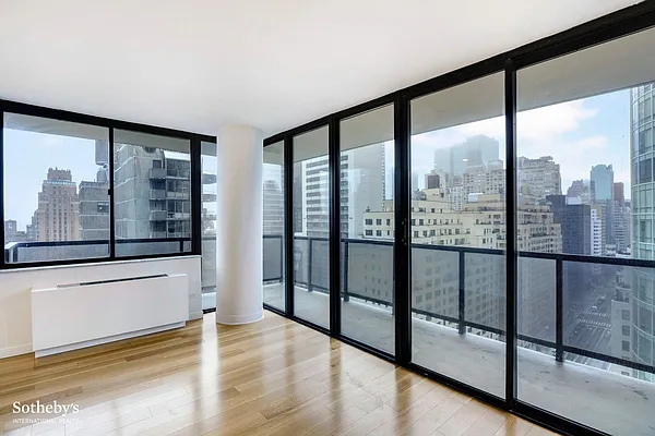 Rented by Sotheby's International Realty | media 2