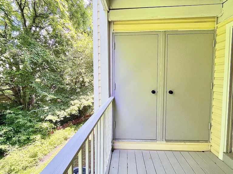 3 Pickering Ct #102 — Photo 24
