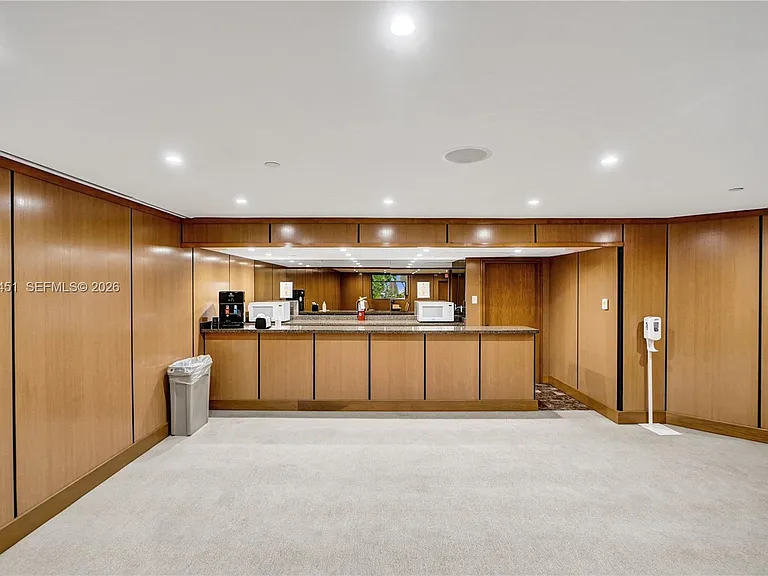 19667 Turnberry Way #9B — Photo 68