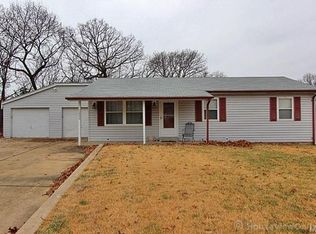 5626 Carter Dr, House Springs, MO