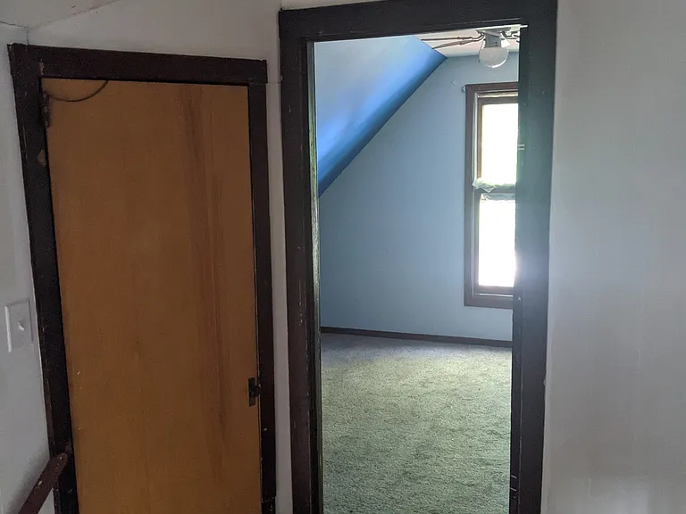 1723 W Fredonia Ave — Photo 13