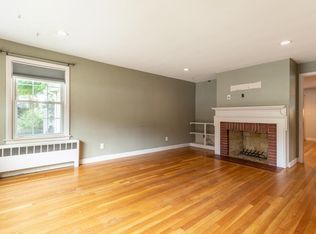 70 Forest St, Worcester, MA 01609