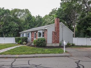 13 Roderick Ave, Beverly, MA 01915