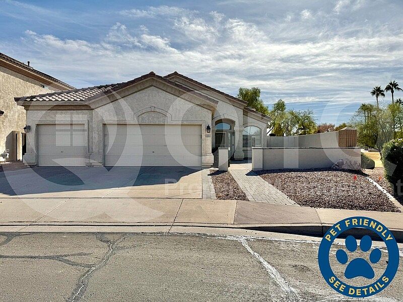 1st image of 595 E Stottler Dr