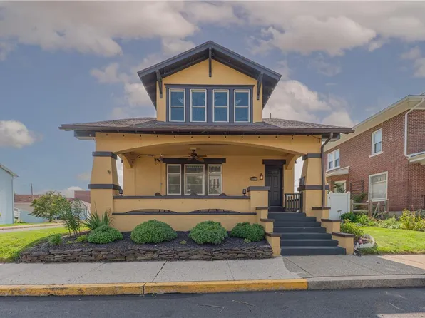 302 N 5th St, Emmaus, PA 18049