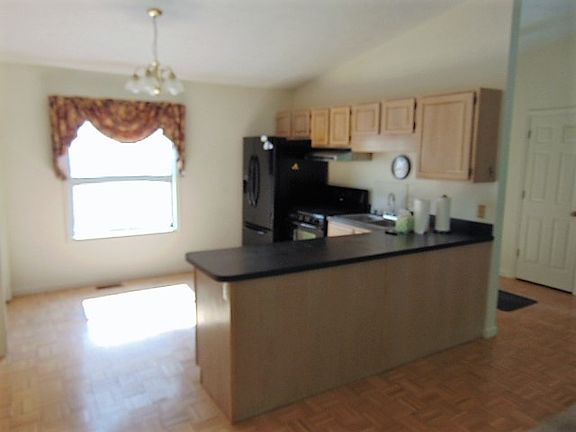 4th image of 110 Flamingo Ln