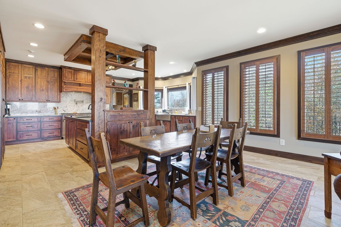 next background image