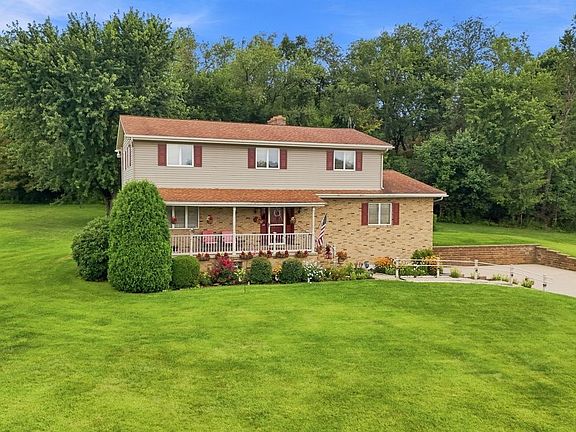 2nd image of 111 Paula Dr
