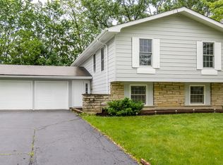 148 Richmond Dr, Bolingbrook, IL