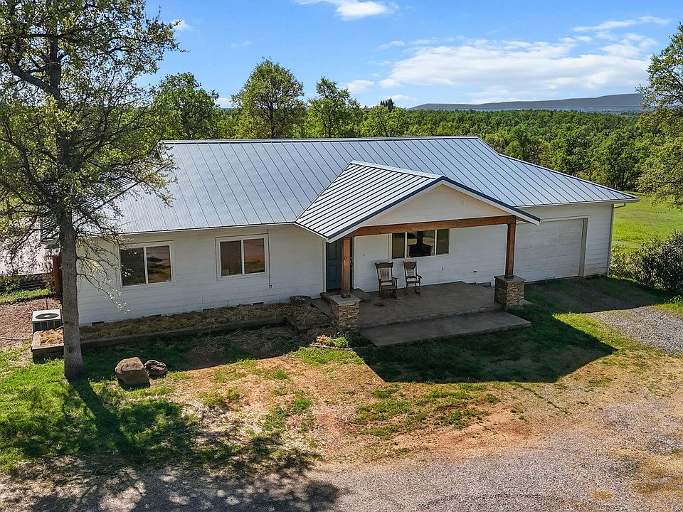 1st image of 22989 Antler Rd