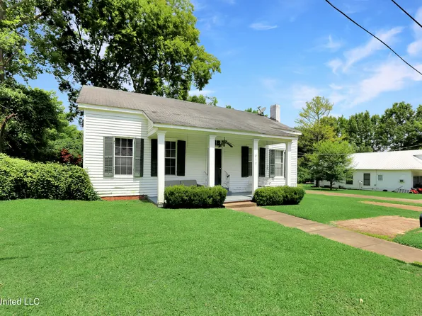 217 N Yazoo St, Yazoo City, MS 39194
