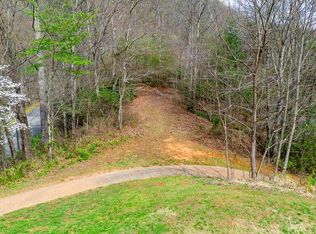 72 Silverado Trl, Whittier, NC 28789