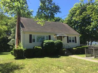 34 Lafoye St, Brockton, MA 02302