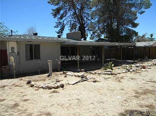 2nd image of 3616 Riviera Ave