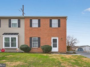 2015 Aspen Ln, Columbia, PA 17512