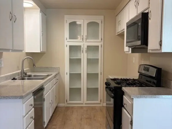 Sutter's Mill Apartments