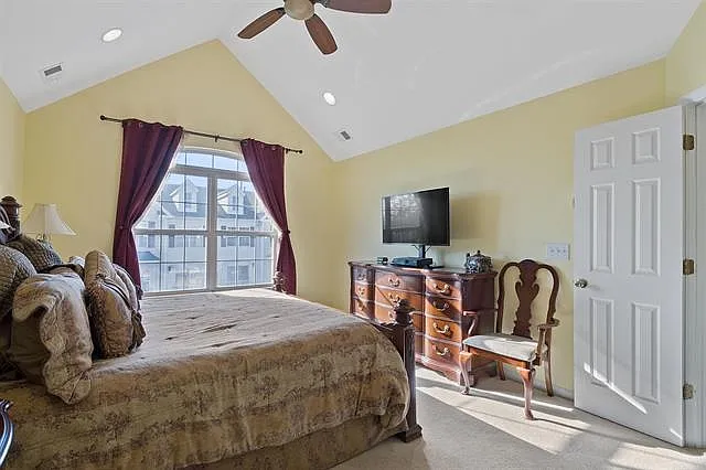 8 Maritime Way — Photo 15