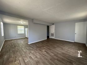 Phyllis Street Duplexes
