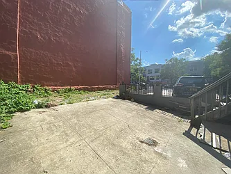 Rented by Premier Metro Realty Corp