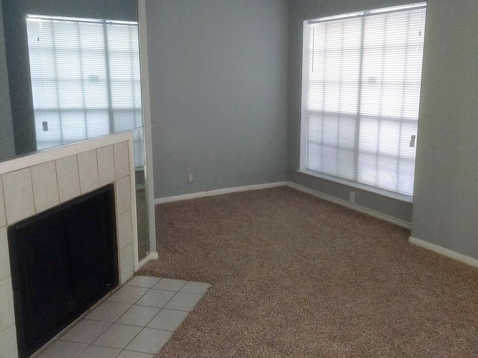 1st image of 14600 Fonmeadow Dr APT 1102