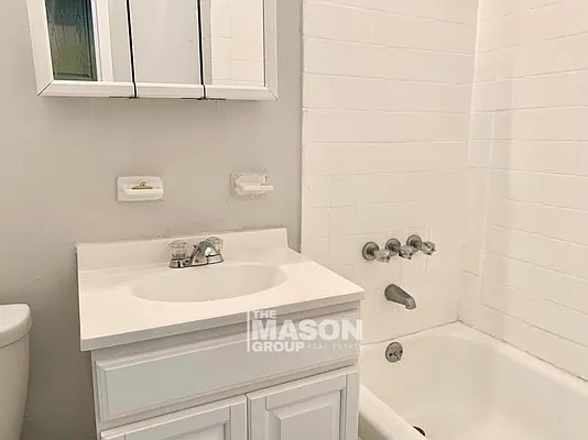 Rented by Mason Group LLC | media 8