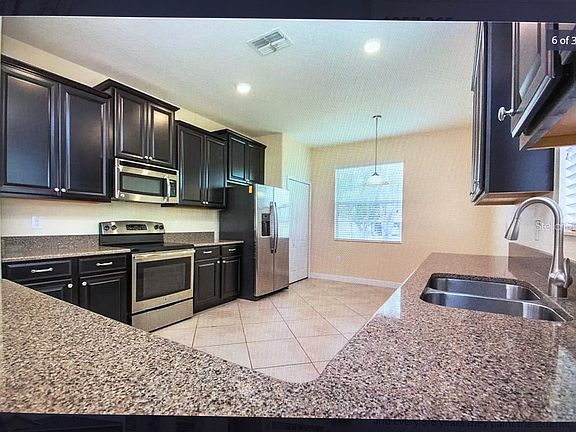 4th image of 3888 Serena Ln