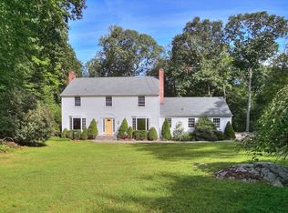 198 Jonathan Rd, New Canaan, CT 06840