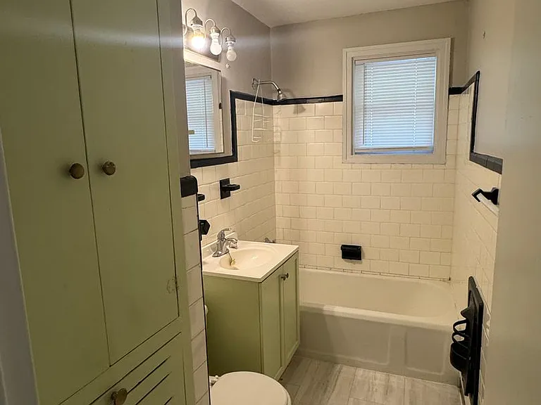 3206 Wellington Rd — Photo 15
