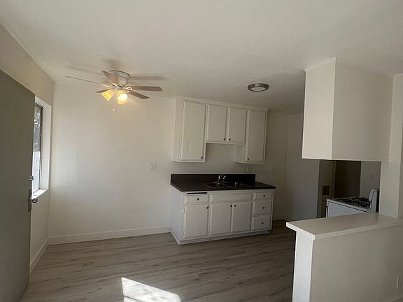 3rd image of 222 1/2 S Orange Ave APT C