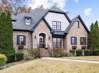 1037 Parkwood Rd, Birmingham, AL 35242