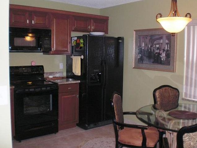 1st image of 5200 W Lakes Dr