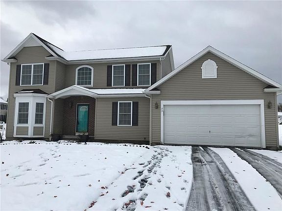 2nd image of 73 Doncaster Trl