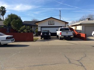 923 Woodrow St, Lodi, CA 95240
