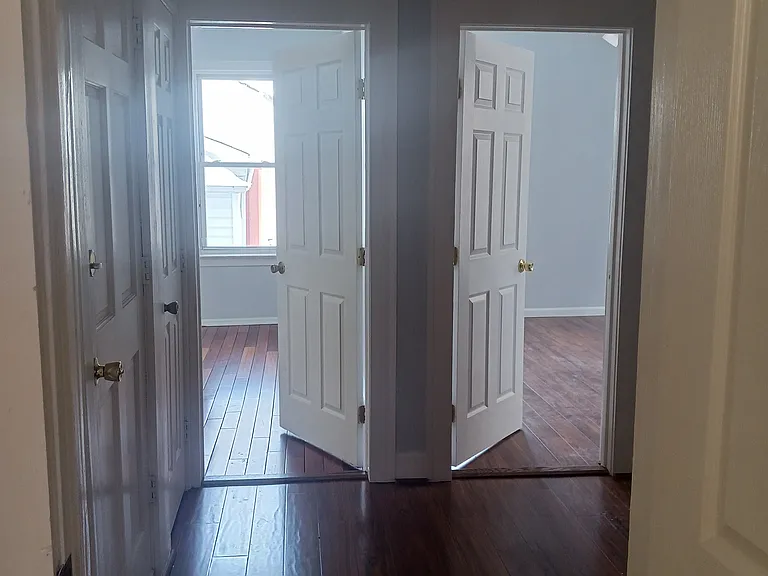 143 Grumman Ave — Photo 7