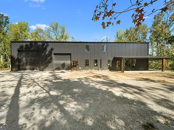3rd image of 146 Rolling Hills Rd