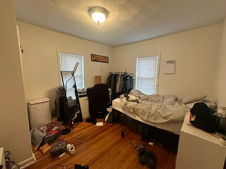 50 Derby St #2L — Photo 12