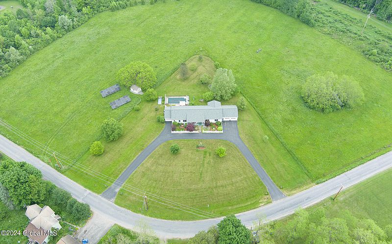 4th image of 4181 Stoney Brook Road