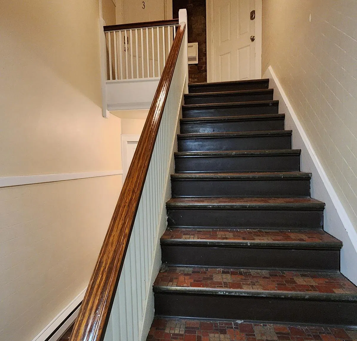 2 bed, 750 sqft, $1,100 — Photo 3