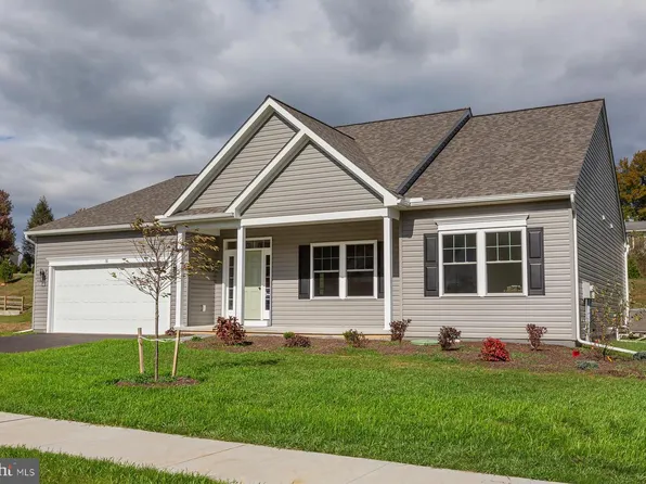 16 Ridgewood Rd #(douglas), Quarryville, PA 17566